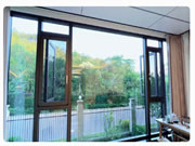 伊盾门窗·实景案例丨低楼层装上落地窗，住起来真的很爽！