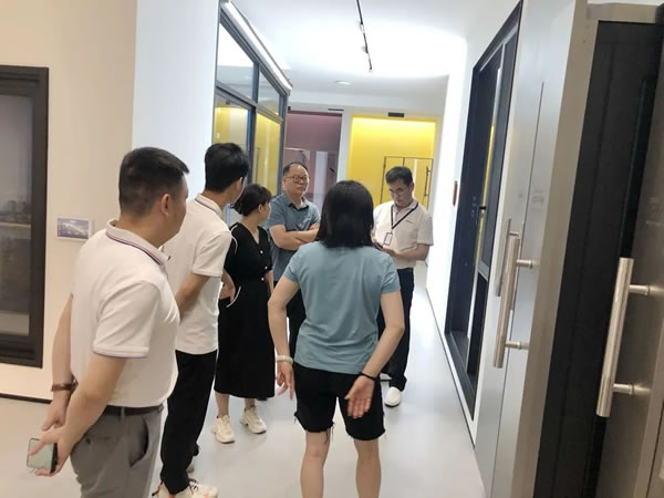 广州建博会 | 德技优品热度“当燃”不让！