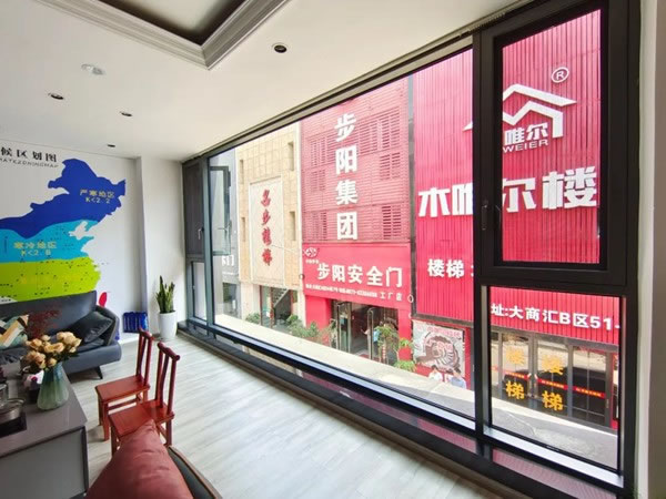 新店绽放 | 梵帝尔门窗云南昆明店开业活动圆满成功